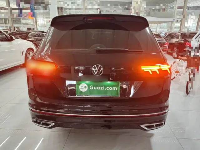 Volkswagen Tiguan L — Фото автомобиля 5