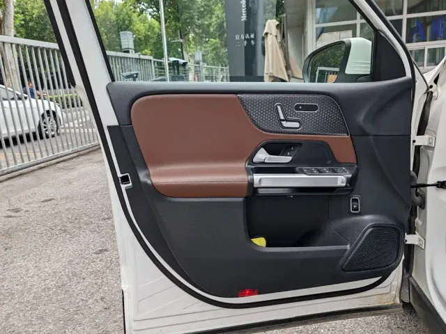 Mercedes-Benz EQB — Фото автомобиля 8