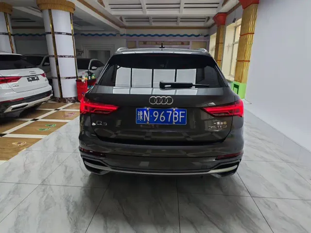 Audi Q3 — Фото автомобиля 6
