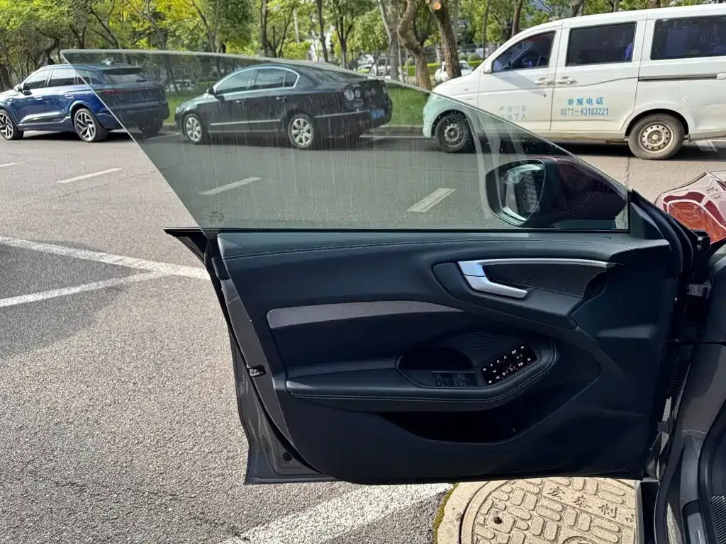 Audi Audi A5L Sportback 2025 Model 2.0T Luxury — Фото автомобиля 11