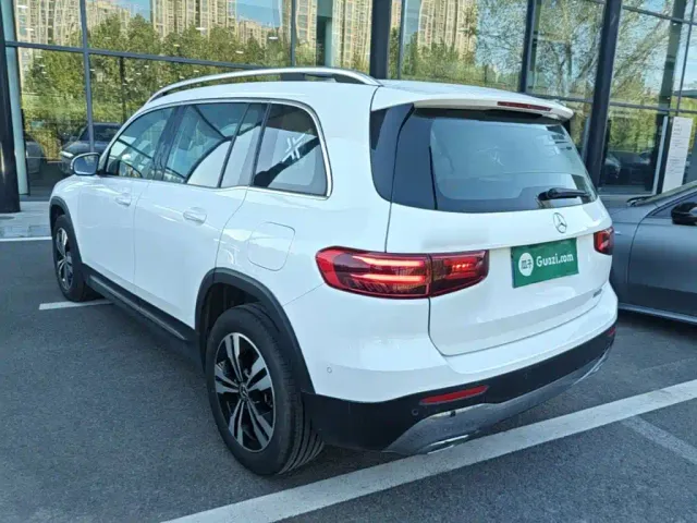Mercedes-Benz GLB-Class — Фото автомобиля 4
