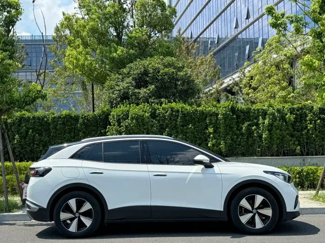 Volkswagen ID.4 X — Фото автомобиля 3