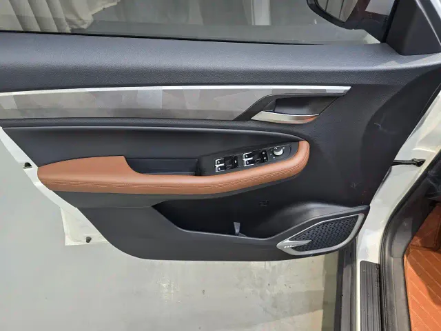 Geely Vision X6 — Фото автомобиля 20