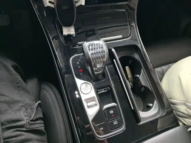 GAC Trumpchi M8 — Фото автомобиля 13