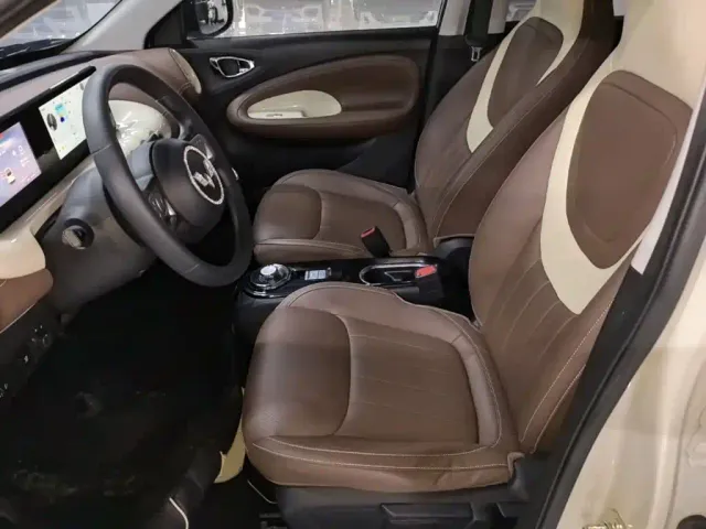 Wuling Bingo — Фото автомобиля 14