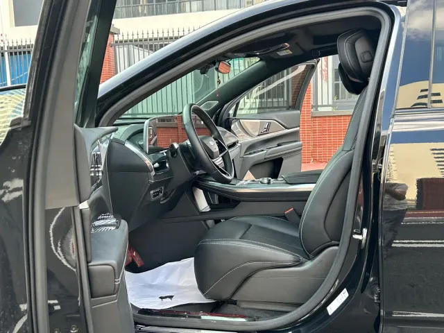 Cadillac XT5 — Фото автомобиля 21
