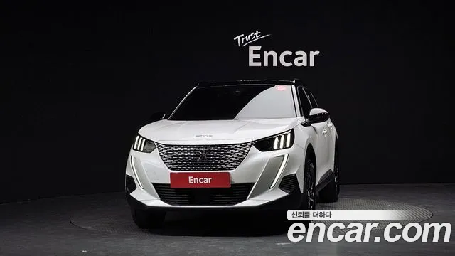 Peugeot 2008 Generation 2 — Фото автомобиля 3