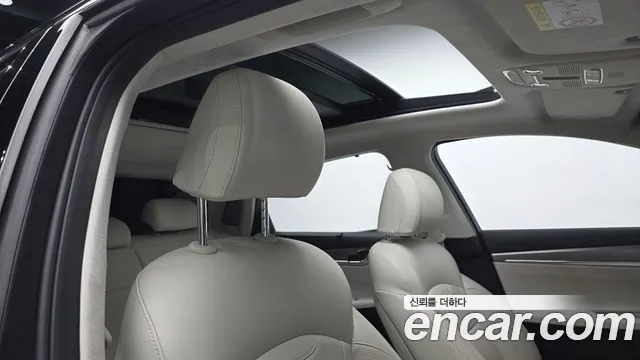 Hyundai Grandeur Новый Grandeur IG — Фото автомобиля 17