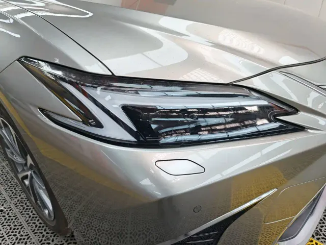 Lexus ES — Фото автомобиля 5