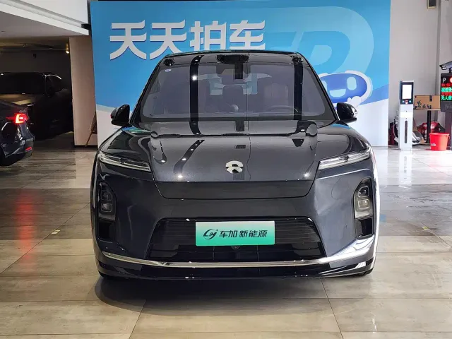 Nio ES8 — Фото автомобиля 2