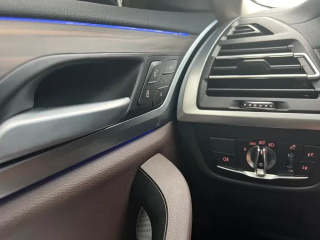 BMW X3 — Фото автомобиля 10