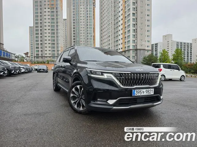 Фотография автомобиля — Kia Carnival 4th Gen