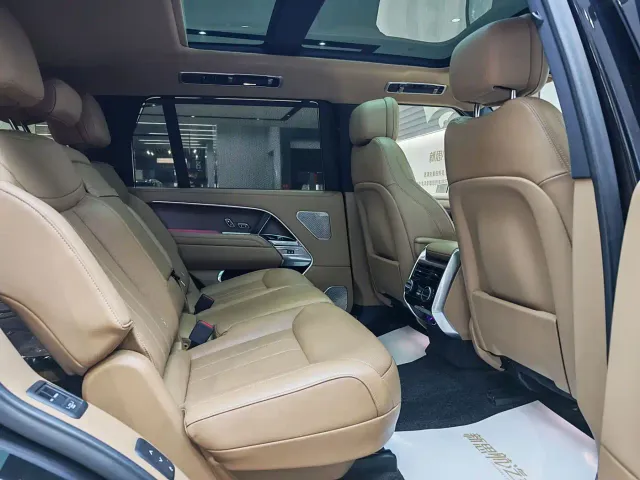 Land Rover Range Rover — Фото автомобиля 17