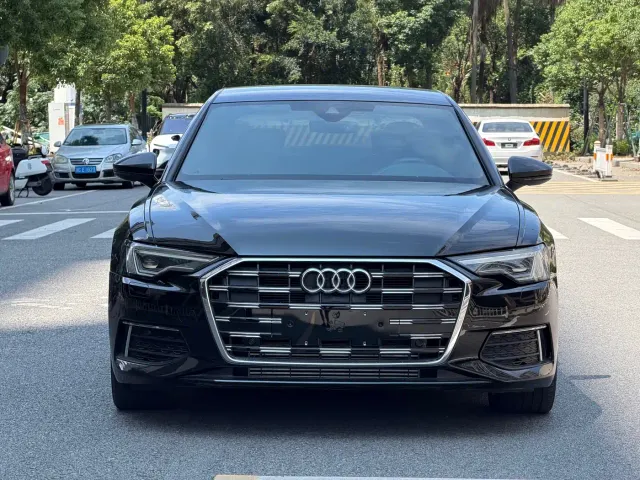 Audi A6L — Фото автомобиля 2