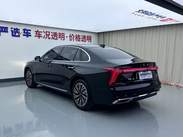 Hongqi H5 — Фото автомобиля 23