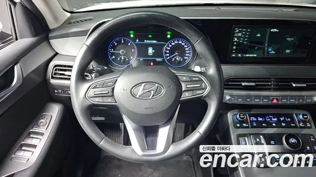 Hyundai Palisade Palisade Дизель 2.2 2WD — Фото автомобиля 13