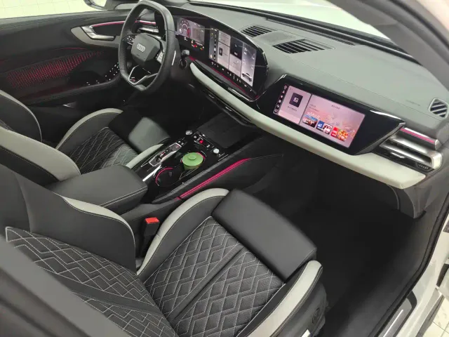 Audi A5L — Фото автомобиля 14