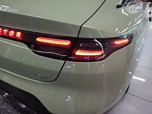 Leapmotor C01 — Фото автомобиля 7