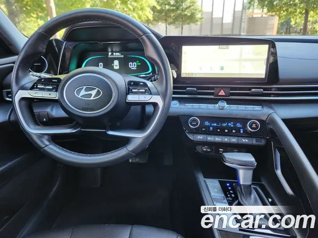 Hyundai Avante CN7 — Фото автомобиля 17