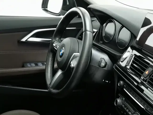 BMW BMW 1 Series 2022 125i M Sport Shadow Edition — Фото автомобиля 22