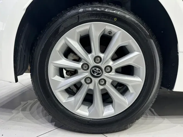 Toyota Corolla — Фото автомобиля 19