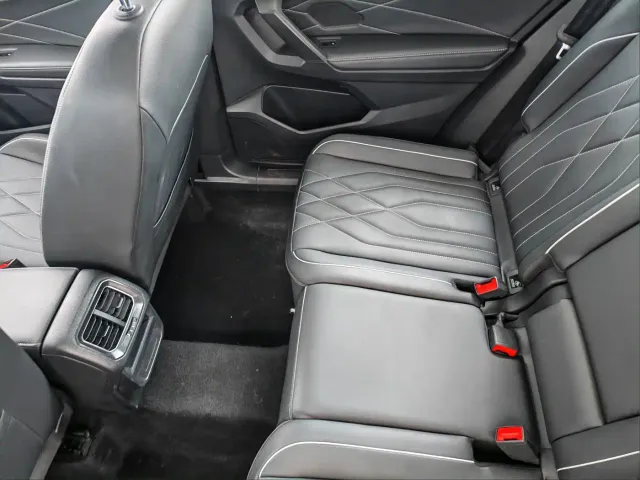 Volkswagen Tiguan L — Фото автомобиля 5