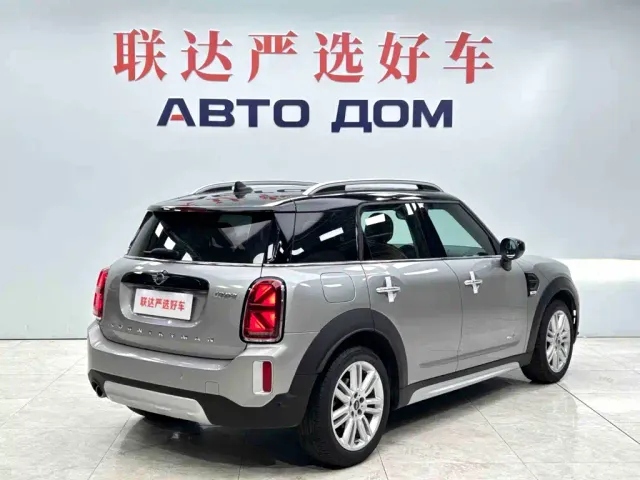 MINI Countryman — Фото автомобиля 6