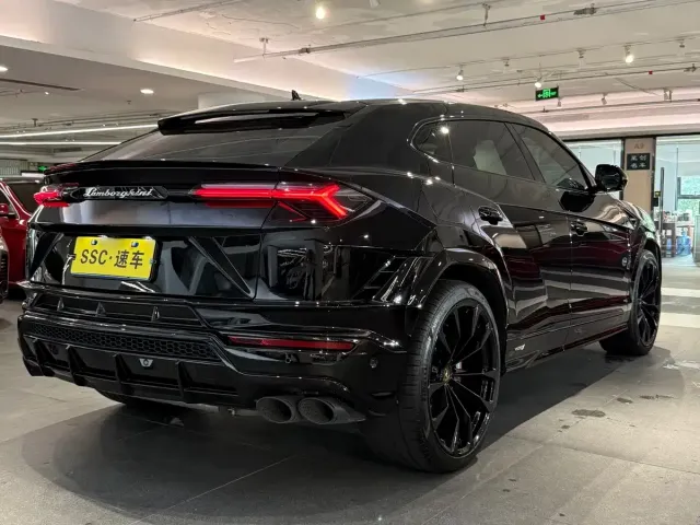 Lamborghini Urus 2023 4.0T V8 S — Фото автомобиля 6