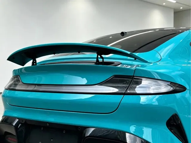 Xiaomi SU7 — Фото автомобиля 22