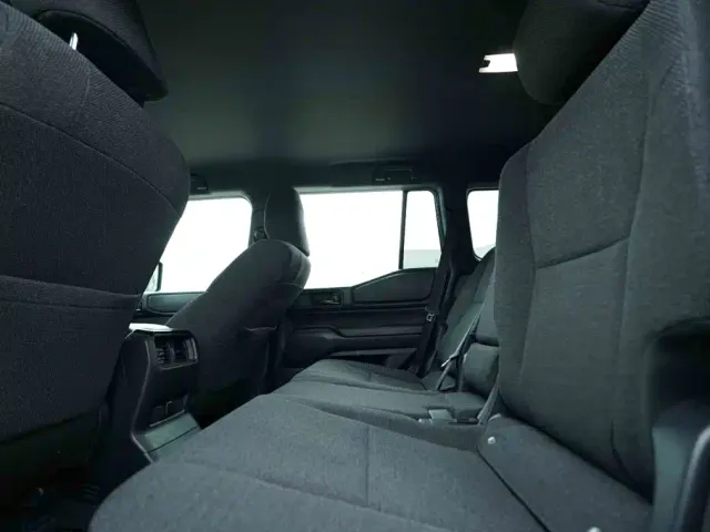 Toyota Prado — Фото автомобиля 20