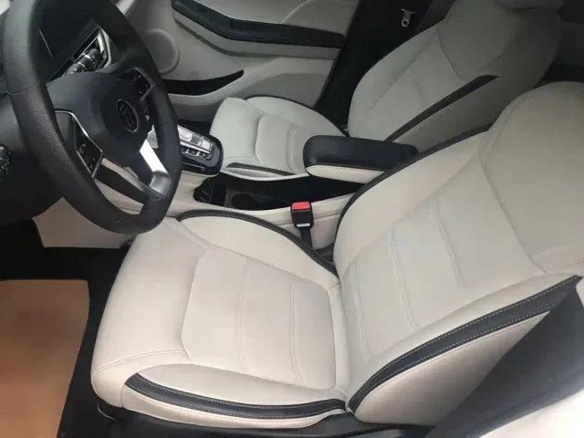 BYD Yuan Pro — Фото автомобиля 11