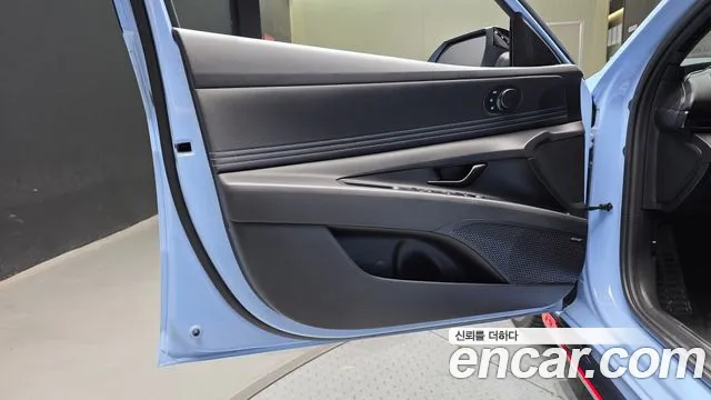 Hyundai AVANTE — Фото автомобиля 24