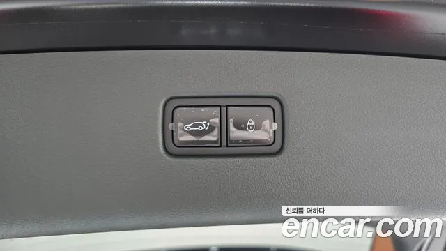 Genesis GV80 — Фото автомобиля 16