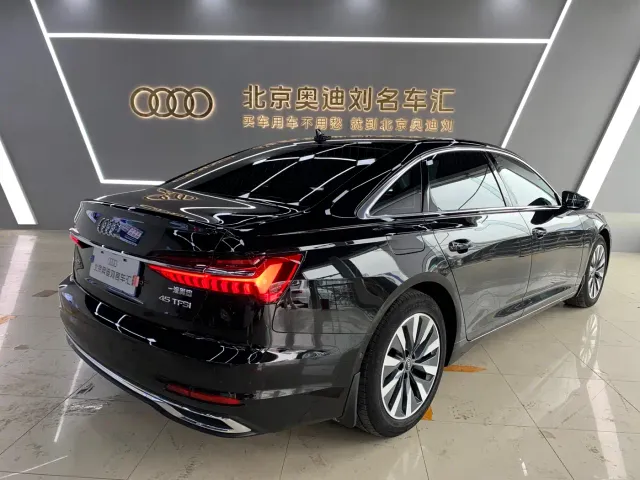 Audi A6L — Фото автомобиля 7