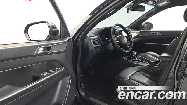 KG_Mobility_Ssangyong Rexton Новый Rexton Sport Дизель 2.2 4WD — Фото автомобиля 10