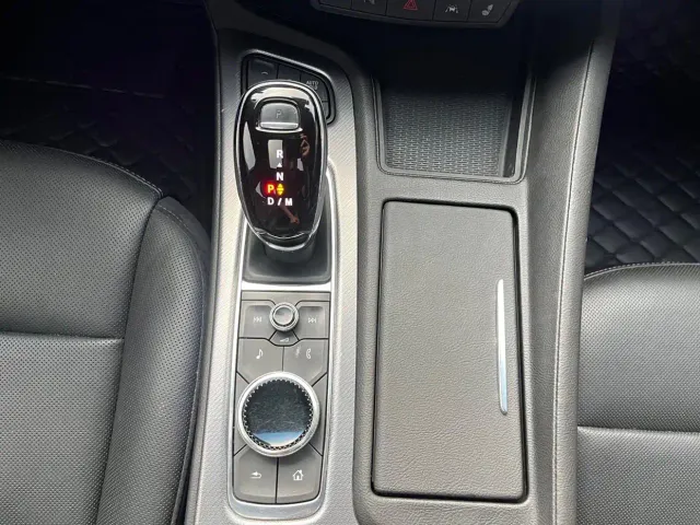Cadillac CT5 — Фото автомобиля 30
