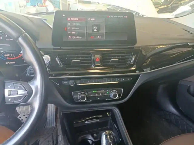 BMW 1 Series — Фото автомобиля 12