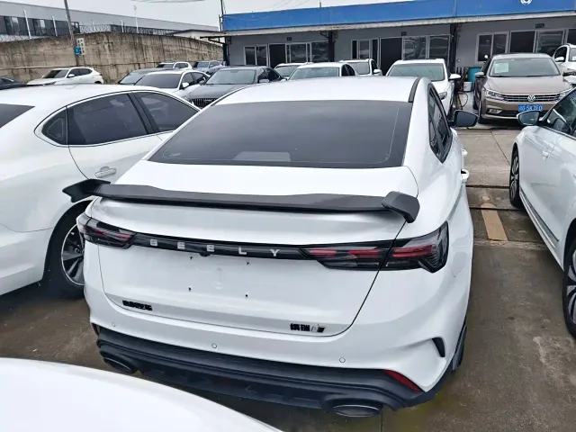 Geely Binrui — Фото автомобиля 14