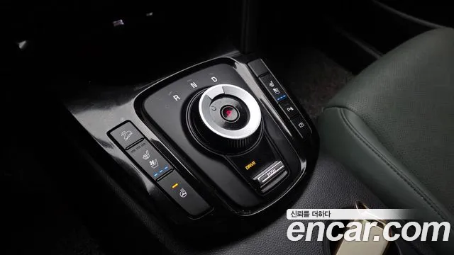 Kia Seltos New — Фото автомобиля 12