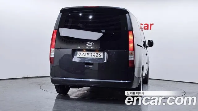 Hyundai Staria Staria Tourer 11 мест — Фото автомобиля 4