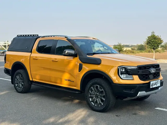 Ford Ranger — Фото автомобиля 3