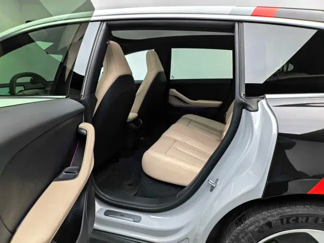 Nio ET5 Touring — Фото автомобиля 11