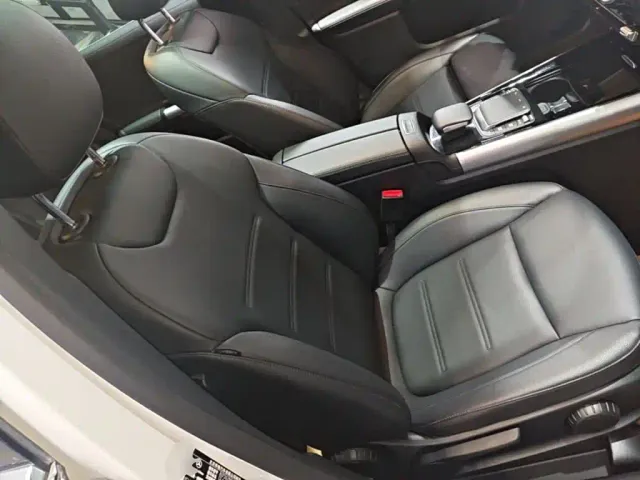 Mercedes-Benz GLA-Class — Фото автомобиля 24