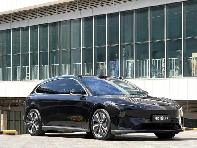 Nio ET5 Touring — Фото автомобиля 3