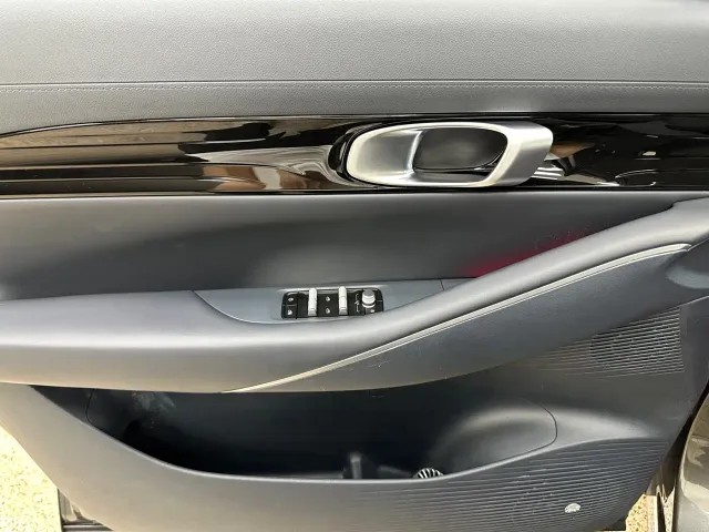 Geely Galaxy E5 — Фото автомобиля 11
