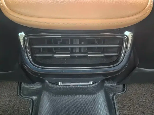 Geely Galaxy L7 — Фото автомобиля 27