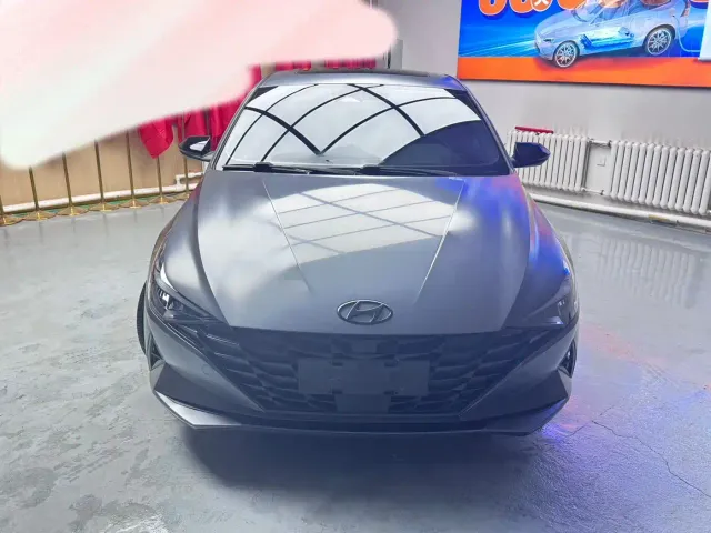 Hyundai Elantra — Фото автомобиля 2
