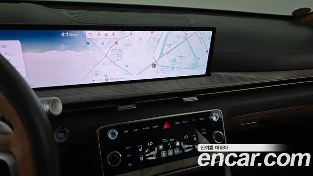 Genesis GV80 — Фото автомобиля 19