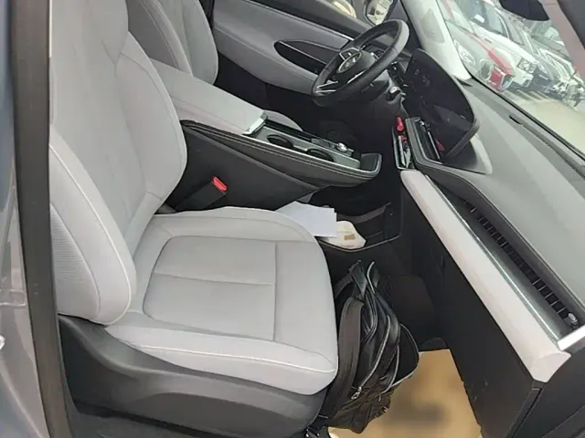 Buick E5 — Фото автомобиля 24