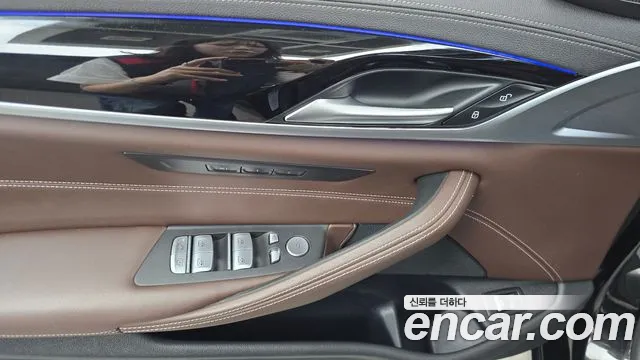BMW 5-Series 5 серия (G30) 523d xDrive Luxury — Фото автомобиля 28
